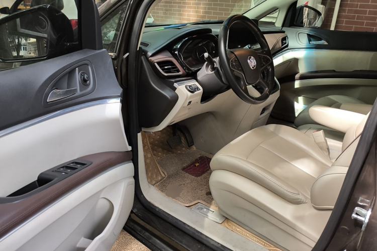 Used Buick GL8 2020 Land Business Class 652T Luxury Model Driver Seat
