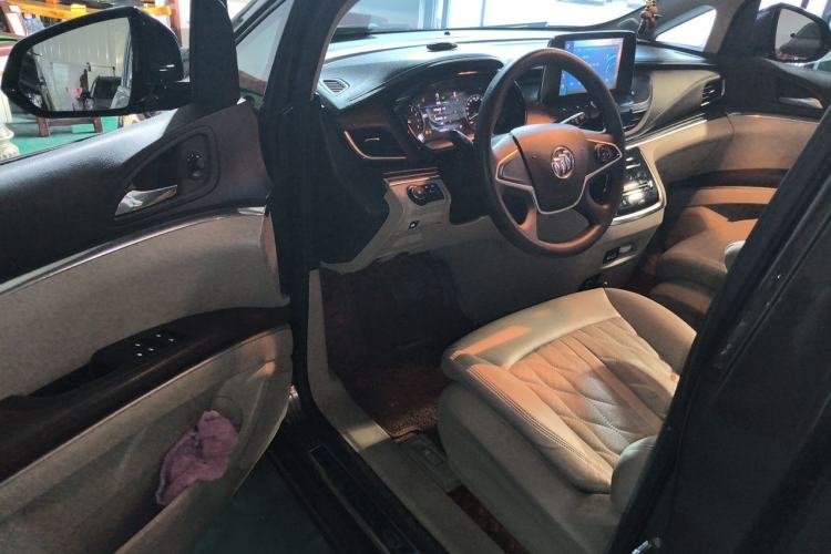 Used Buick GL8 2020 Land Cruiser Executive Class 652T Comfort Model Driver Seat
