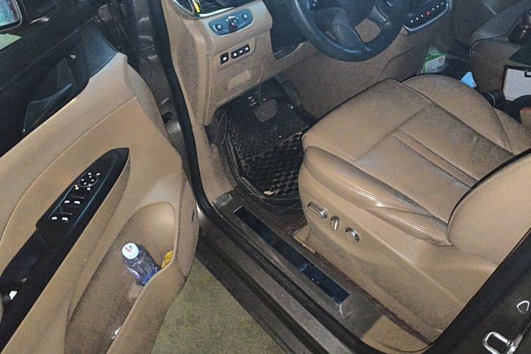 Used Buick GL8 2020 ES Land Cruiser 653T Smart Flagship Model Driver Seat