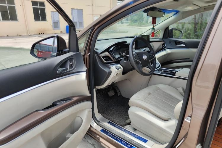 Used Buick GL8 2020 Land Cruiser Executive Class 652T Comfort Model Driver Seat