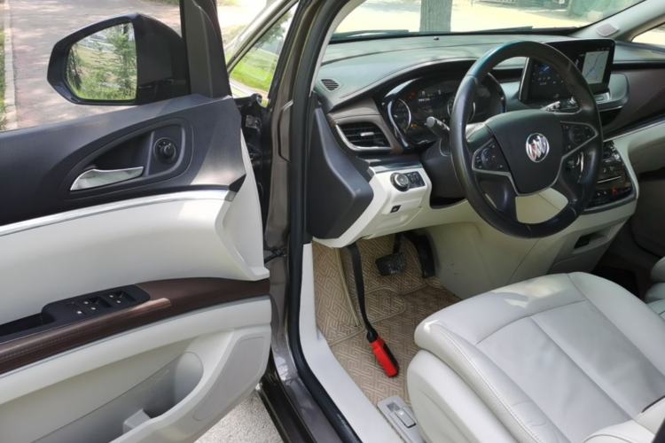 Used Buick GL8 2020 Land Business Class 652T Luxury Model Driver Seat