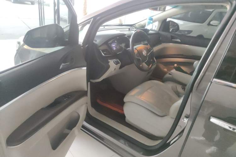 Used Buick GL8 2020 Land Business Class 652T Luxury Model Driver Seat