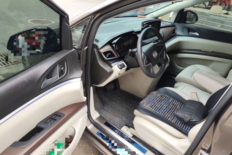 Used Buick GL8 2020 Land Cruiser Executive Class 652T Comfort Model Driver Seat
