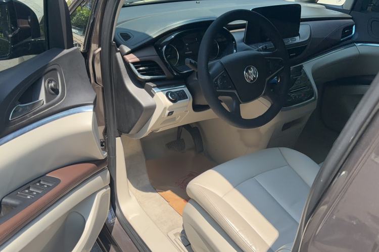 Used Buick GL8 2020 Land Business Class 652T Luxury Model Driver Seat