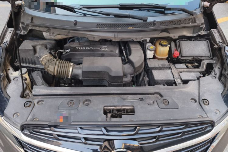 Used Buick GL8 2020 Land Business Class 652T Luxury Model Engine Bay
