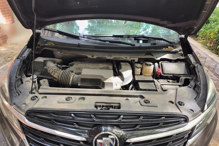 Used Buick GL8 2020 Land Business Class 652T Luxury Model Engine Bay