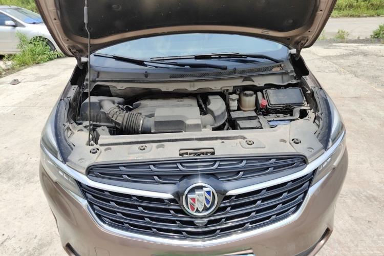 Used Buick GL8 2020 Land Cruiser Executive Class 652T Comfort Model Engine Bay
