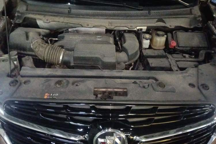 Used Buick GL8 2020 Land Business Class 652T Premium Model Engine Bay