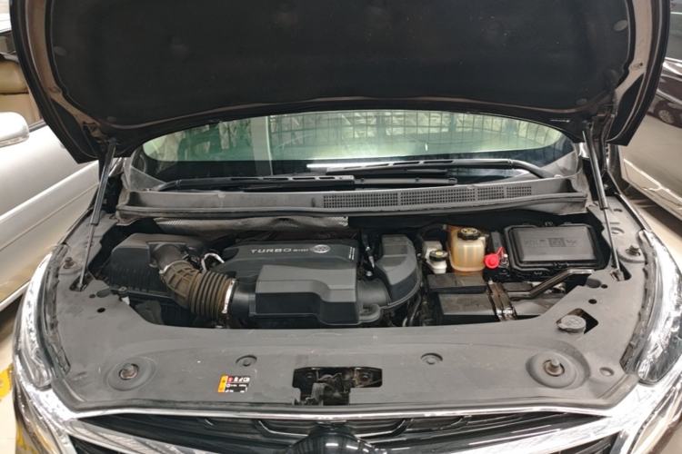 Used Buick GL8 2020 ES Land Cruiser 653T Comfort Edition Engine Bay