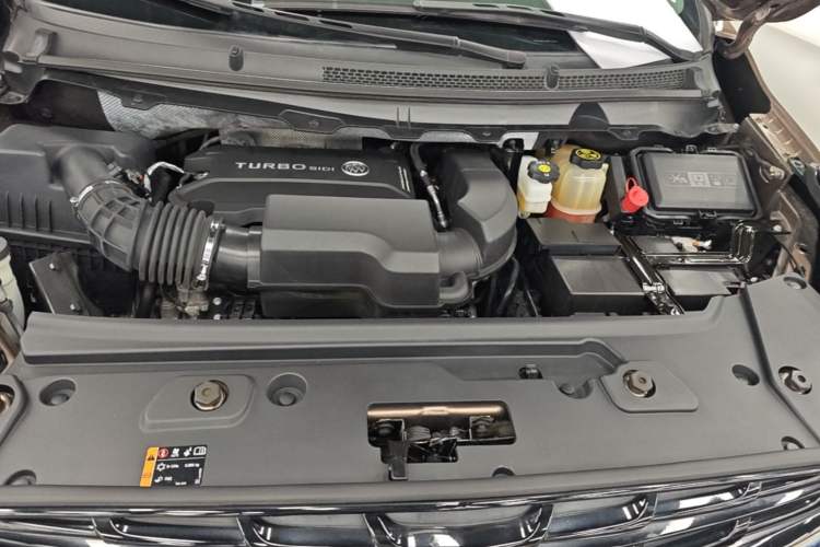 Used Buick GL8 2020 Land Business Class 652T Premium Model Engine Bay