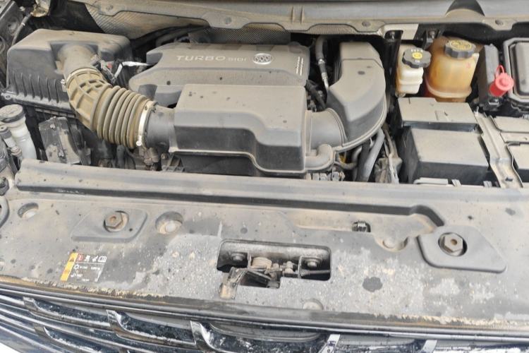 Used Buick GL8 2020 Land Business Class 652T Luxury Model Engine Bay