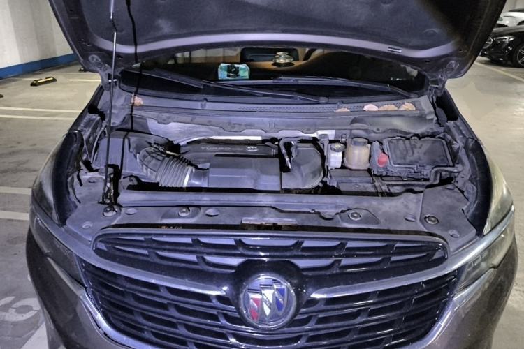 Used Buick GL8 2020 Land Business Class 652T Luxury Model Engine Bay