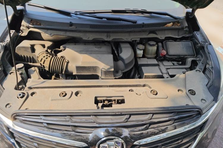 Used Buick GL8 2020 Land Cruiser Executive Class 652T Comfort Model Engine Bay
