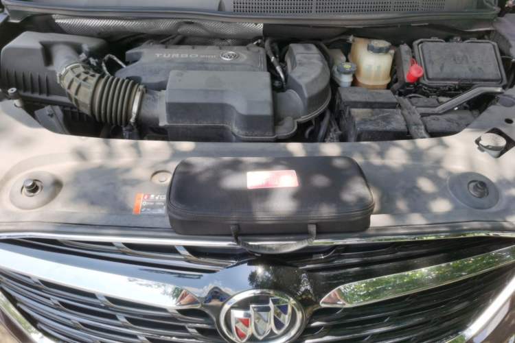 Used Buick GL8 2020 ES Land Cruiser 653T Comfort Edition Engine Bay