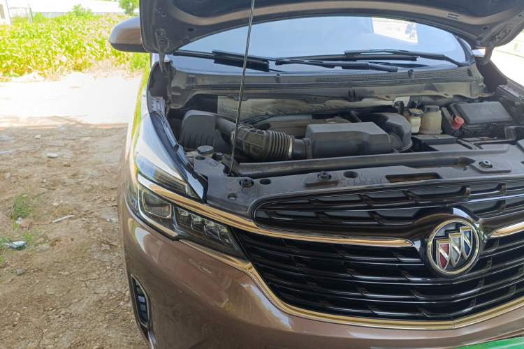 Used Buick GL8 2020 Land Business Class 652T Luxury Model Engine Bay Right