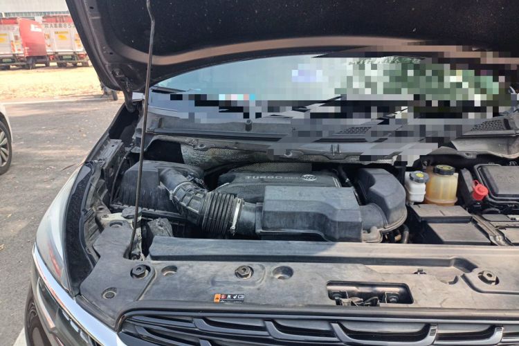 Used Buick GL8 2020 Land Business Class 652T Luxury Model Engine Bay Right