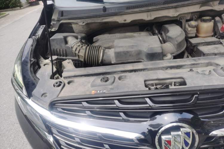 Used Buick GL8 2020 Land Business Class 652T Luxury Model Engine Bay Right