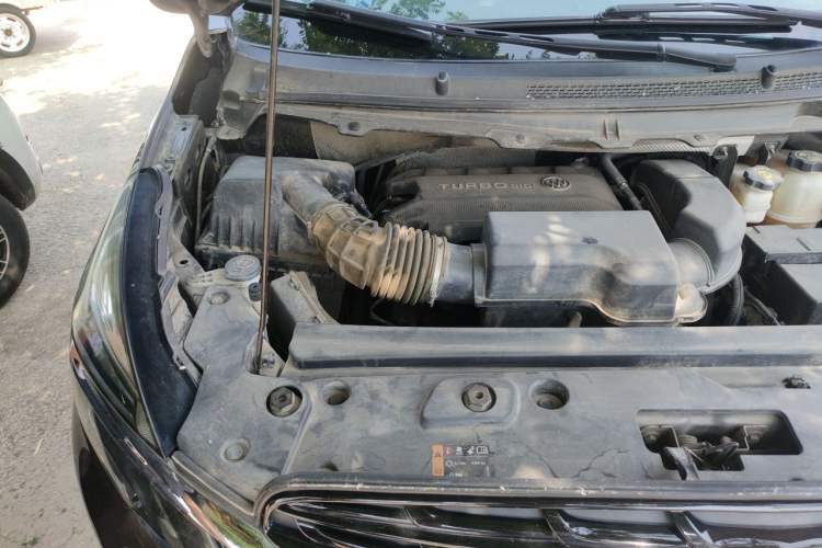Used Buick GL8 2020 Land Business Class 652T Premium Model Engine Bay Right