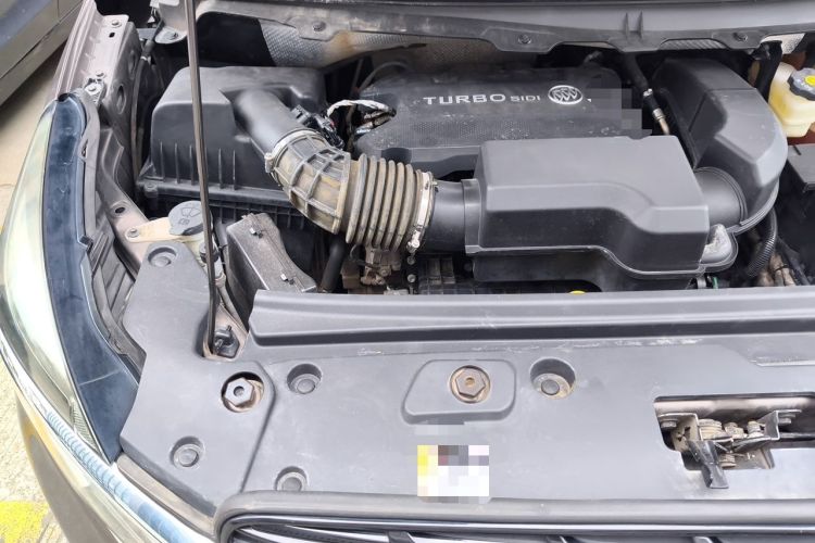Used Buick GL8 2020 Land Business Class 652T Luxury Model Engine Bay Right