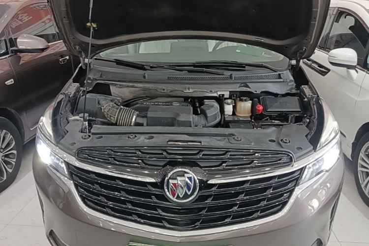 Used Buick GL8 2020 Land Cruiser Executive Class 652T Comfort Model Engine Bay