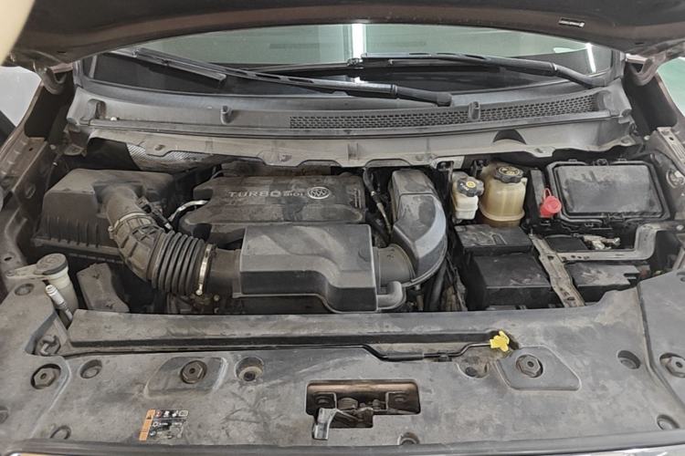 Used Buick GL8 2020 Land Business Class 652T Premium Model Engine Bay