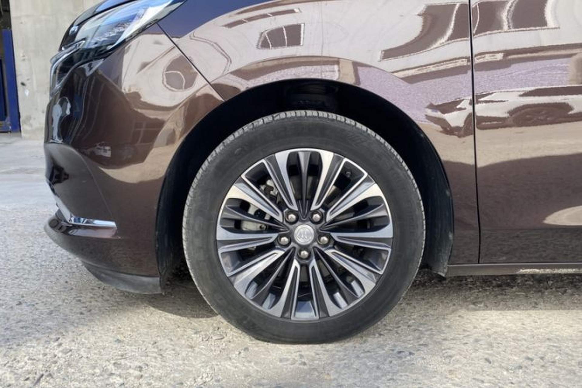Used Buick GL8 2020 ES Land Cruiser 653T Luxury Model Exterior 10