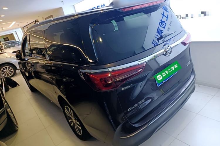 Used Buick GL8 2020 ES Land Cruiser 653T Luxury Edition Exterior 2