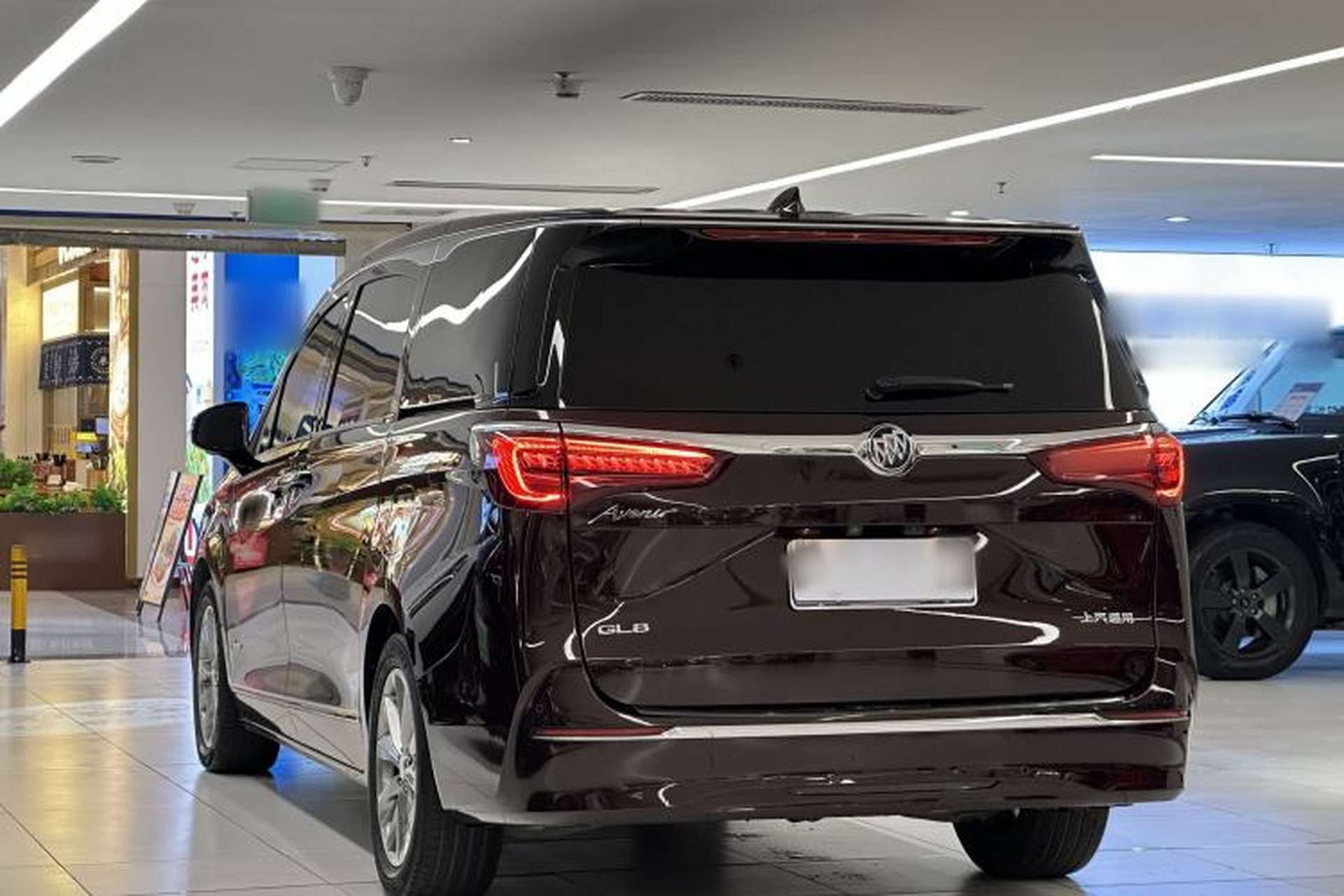 Used Buick GL8 2020 Avenir Avia Six-Seat Deluxe Edition Exterior 3