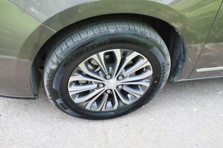 Used Buick GL8 2020 Land Business Class 652T Luxury Model Exterior 4