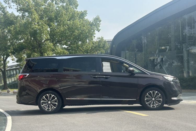 Used Buick GL8 2020 ES Land Cruiser 653T Flagship Model Exterior 7