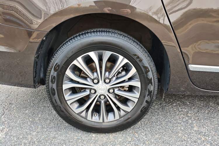 Used Buick GL8 2020 Land Business Class 652T Premium Model Exterior 7