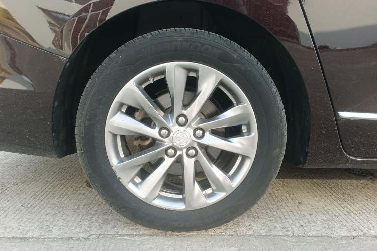 Used Buick GL8 2020 Avenir Avia Six-Seat Deluxe Edition Exterior 8