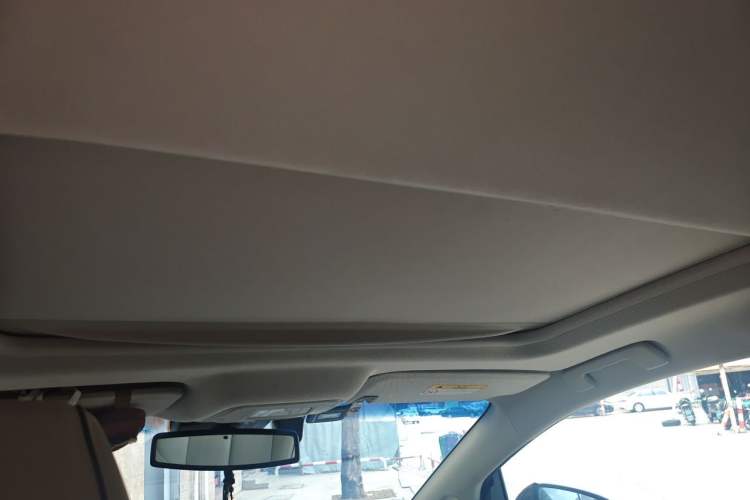 Used Buick GL8 2020 Land Business Class 652T Luxury Model Headliner