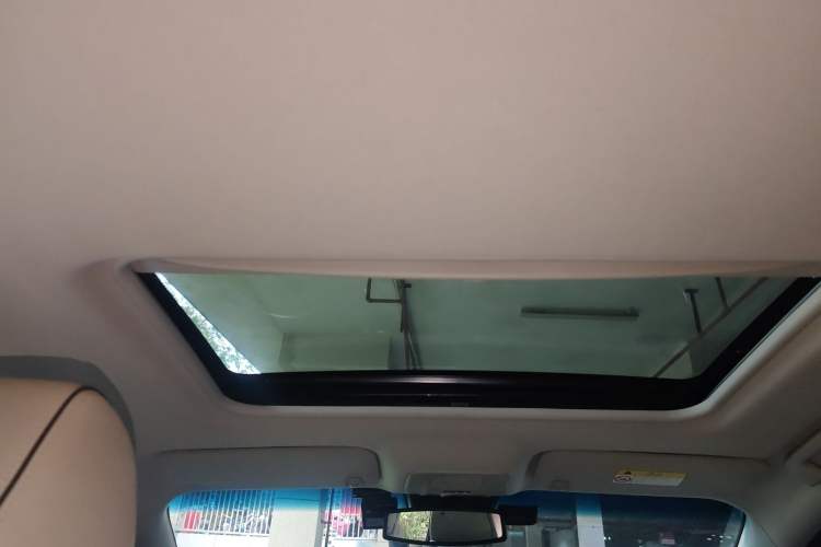Used Buick GL8 2020 Land Business Class 652T Luxury Model Headliner