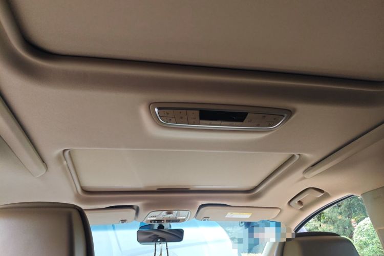 Used Buick GL8 2020 ES Land Cruiser 653T Flagship Model Headliner