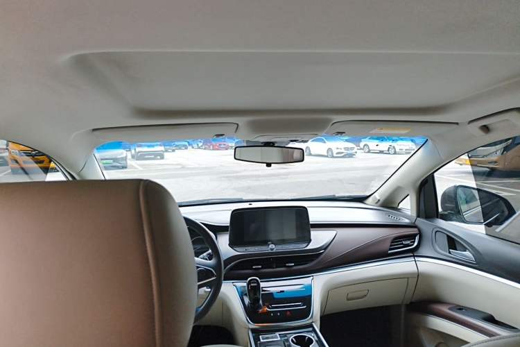 Used Buick GL8 2020 Land Cruiser Executive Class 652T Comfort Model Headliner