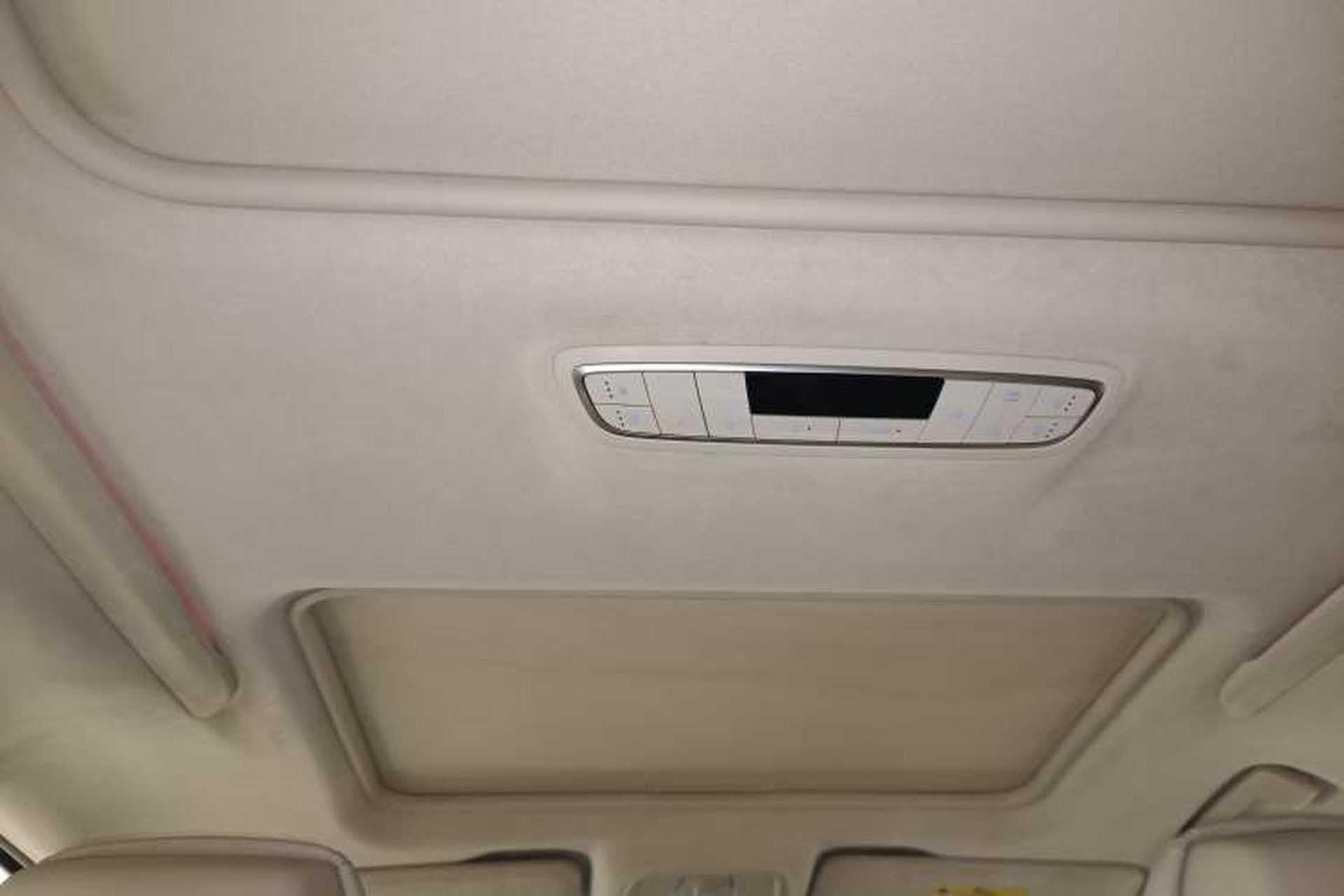 Used Buick GL8 2020 Avenir Avia Six-Seat Deluxe Edition Headliner