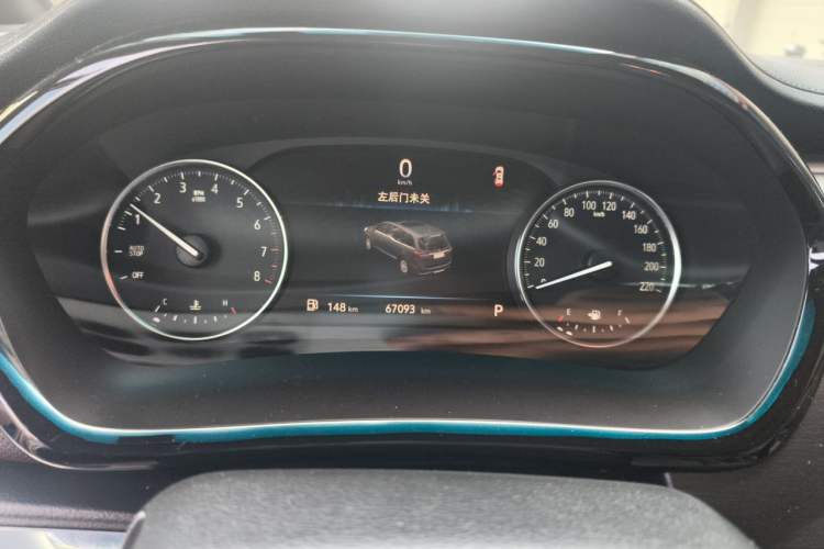 Used Buick GL8 2020 Land Cruiser Executive Class 652T Comfort Model Instrument Cluster