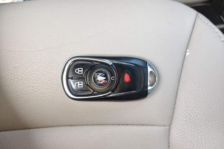 Used Buick GL8 2020 Land Cruiser Executive Class 652T Comfort Model Interior 1