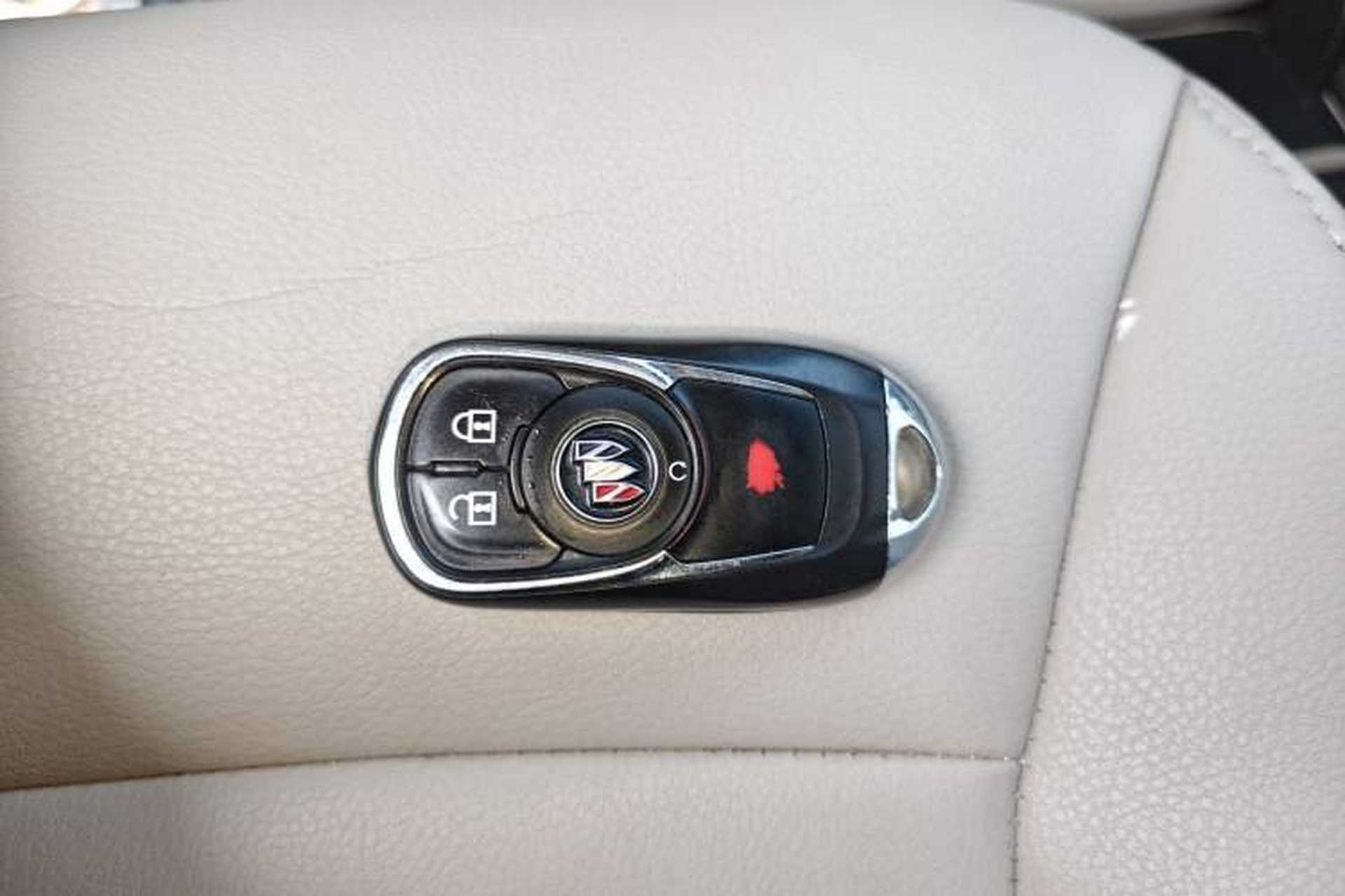 Used Buick GL8 2020 Land Cruiser Executive Class 652T Comfort Model Interior 1