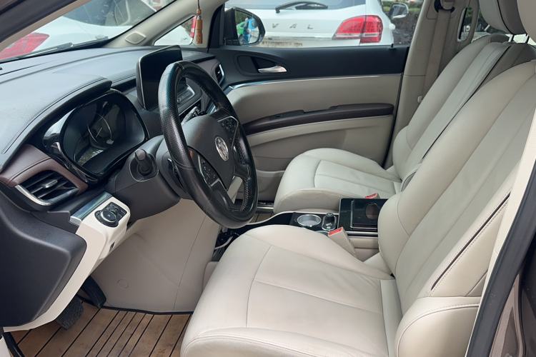 Used Buick GL8 2020 Land Business Class 652T Luxury Model Interior 1