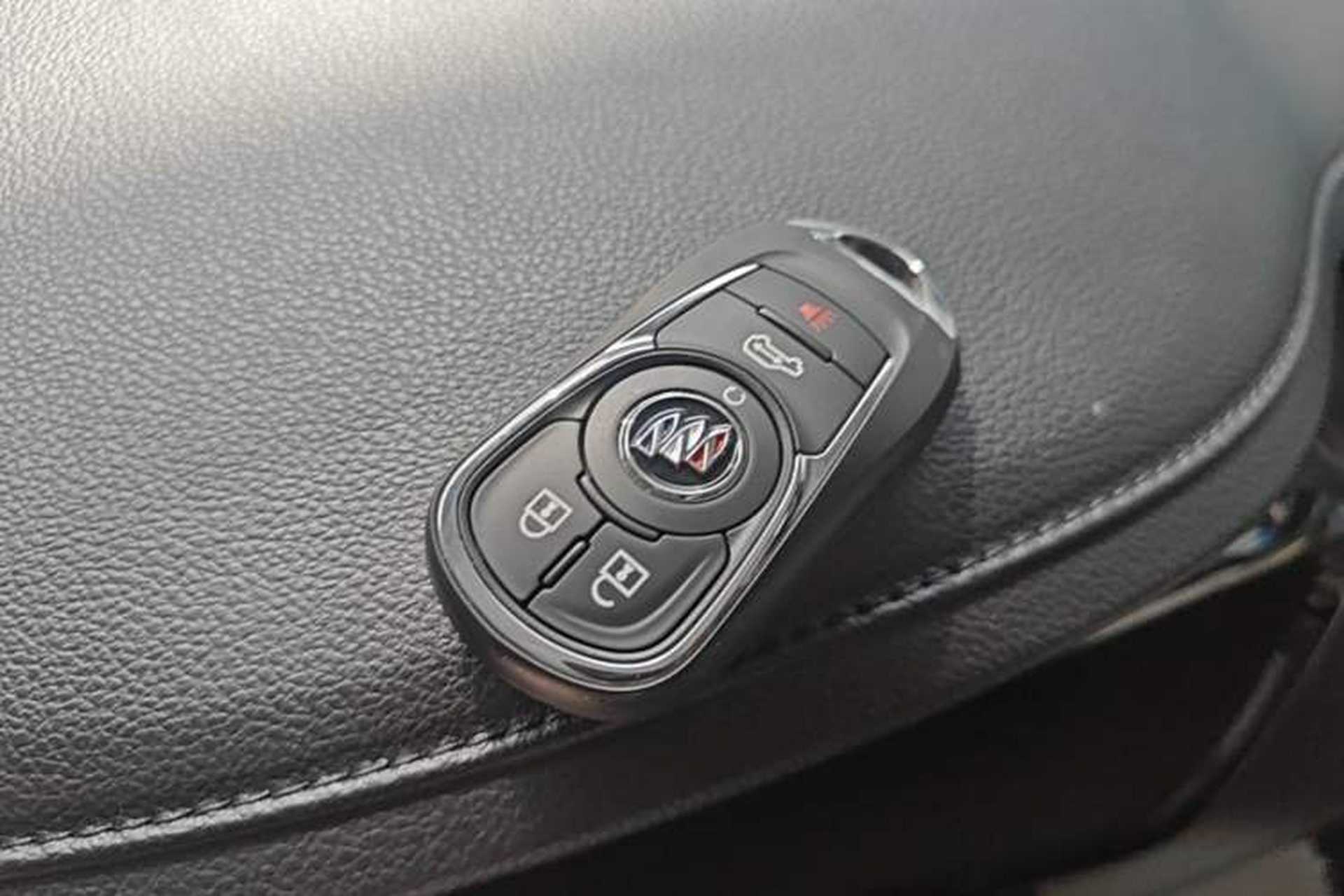 Used Buick GL8 2020 Land Business Class 652T Luxury Model Interior 1