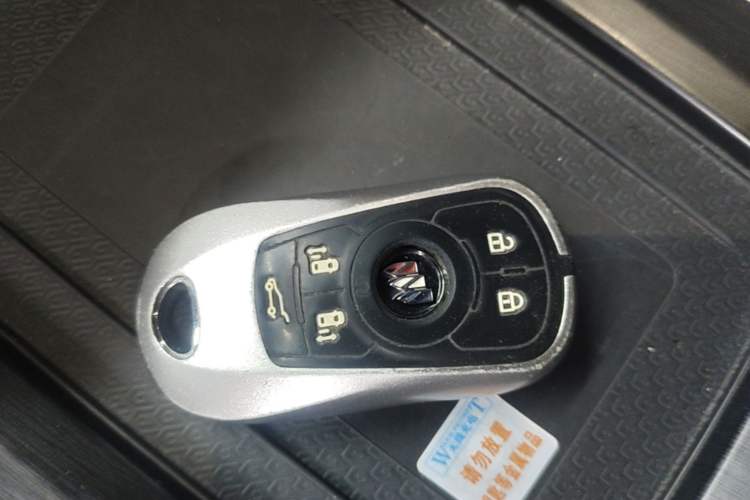 Used Buick GL8 2020 ES Land Cruiser 653T Luxury Edition Interior 1