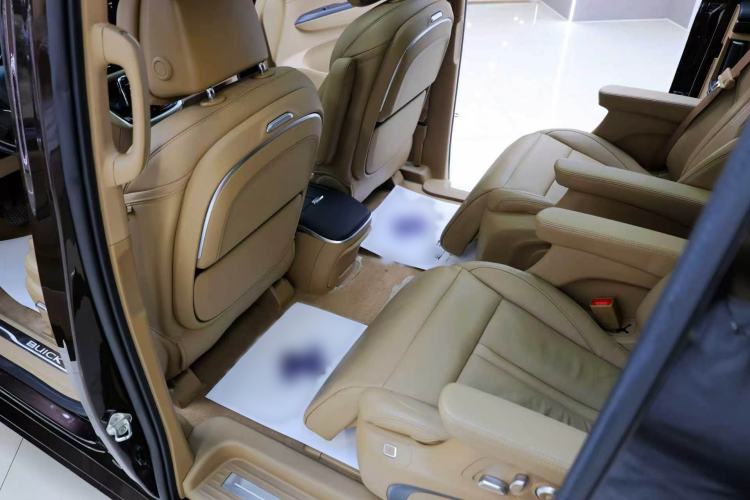 Used Buick GL8 2020 ES Land Cruiser 653T Flagship Model Interior 10