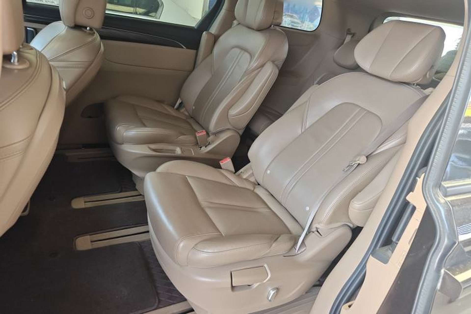 Used Buick GL8 2020 ES Land Cruiser 653T Luxury Edition Interior 3
