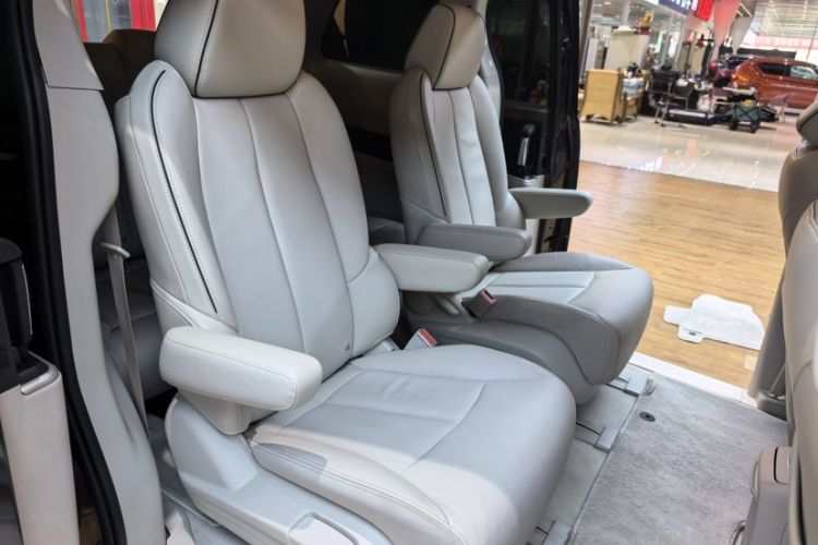 Used Buick GL8 2020 Land Business Class 652T Luxury Model Interior 3