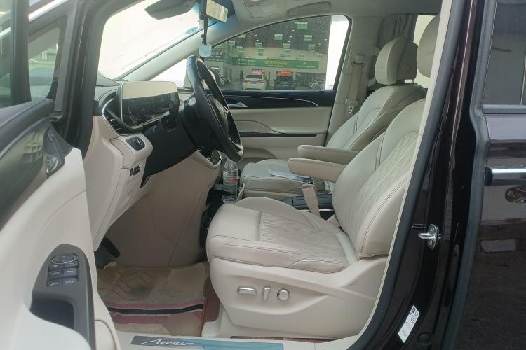 Used Buick GL8 2020 Avenir Avia Six-Seat Deluxe Edition Interior 3