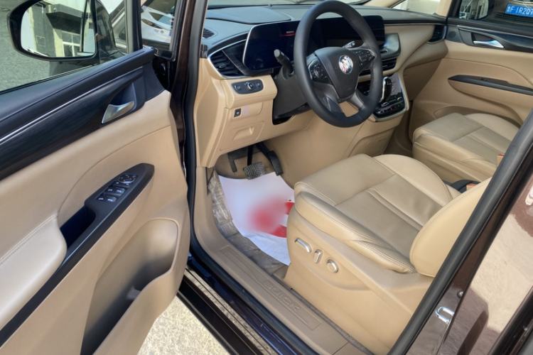 Used Buick GL8 2020 ES Land Cruiser 653T Luxury Model Interior 3