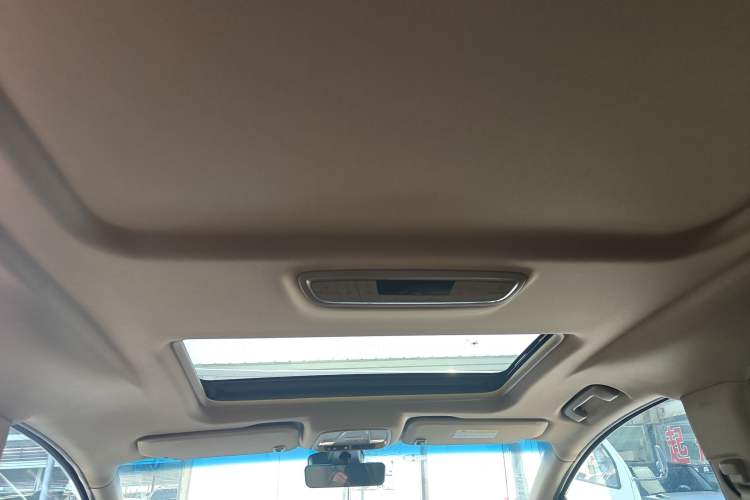 Used Buick GL8 2020 ES Land Cruiser 653T Luxury Edition Interior 4
