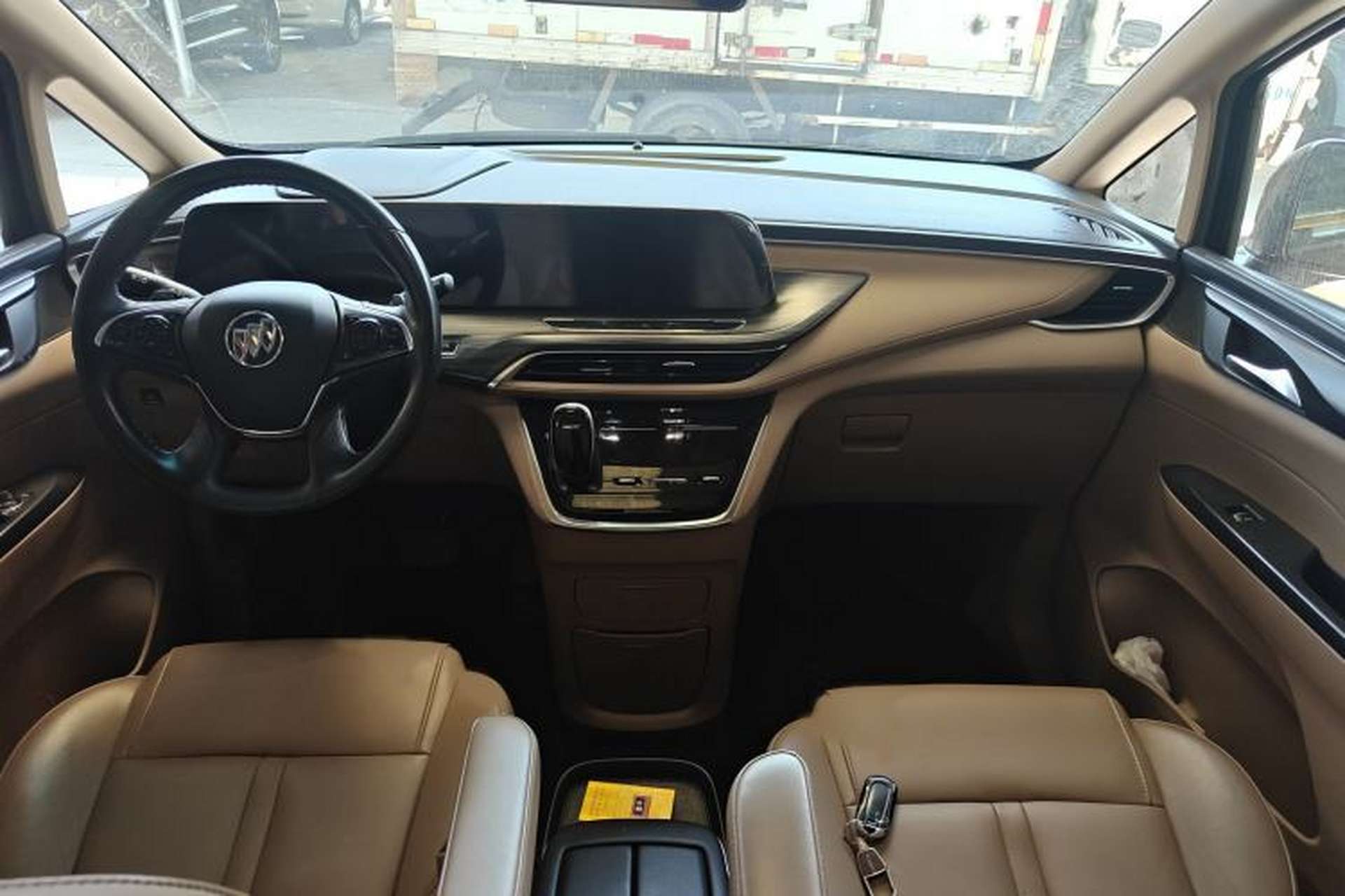 Used Buick GL8 2020 ES Land Cruiser 653T Luxury Edition Interior 5